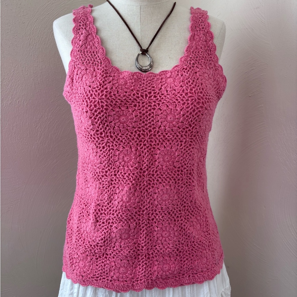 White Stag Pink Crochet Floral Tank Top